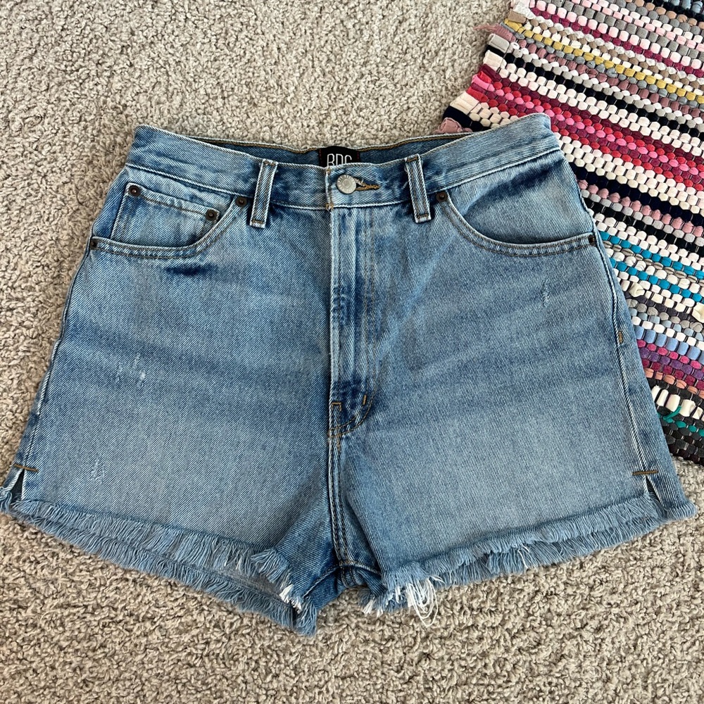 BDG HIGH-RISE DENIM SHORTS